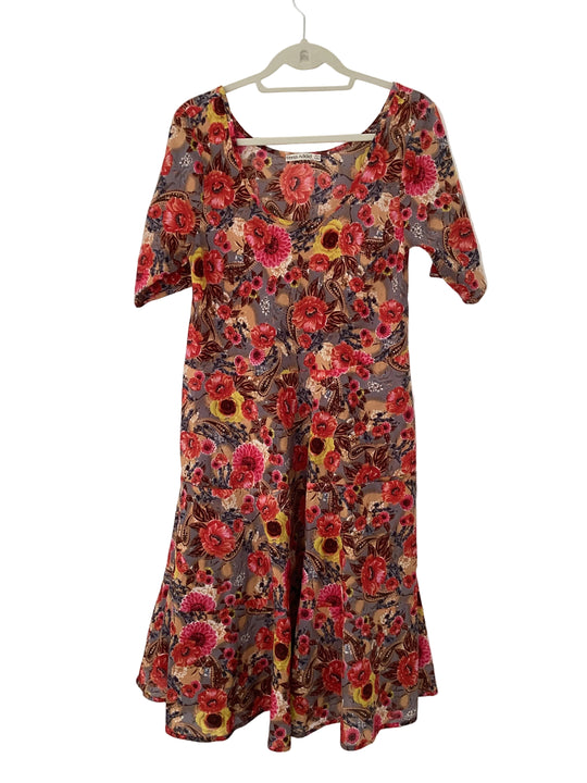 Dress Addict- size Medium
