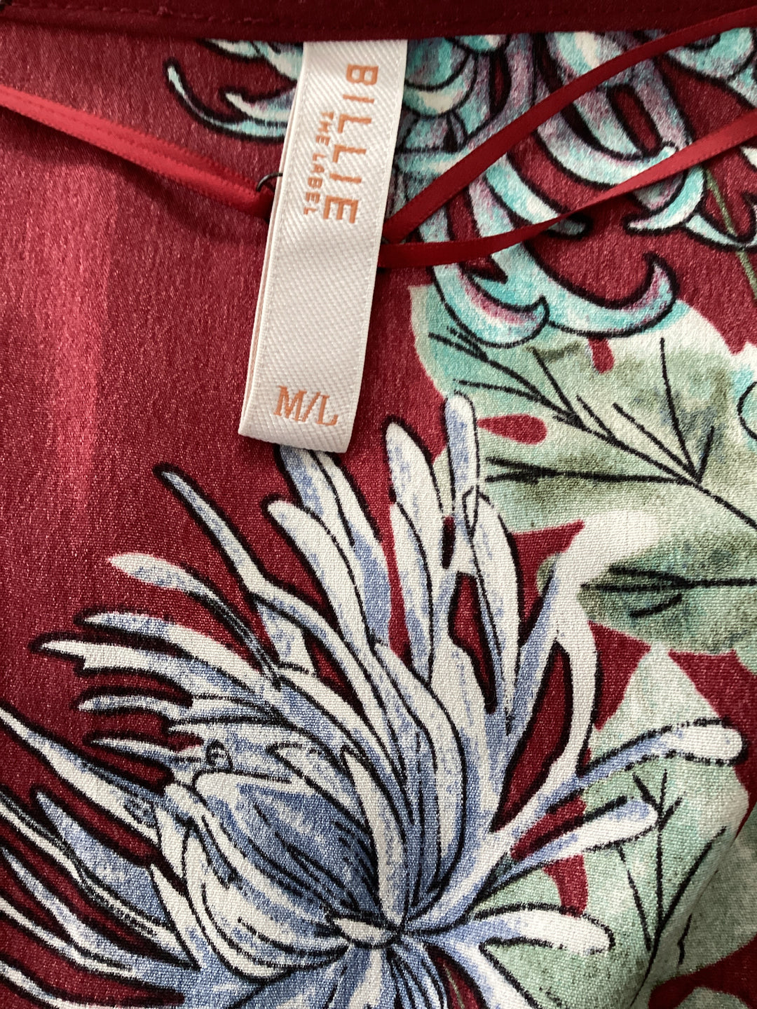 Billie the Label Red - M/L