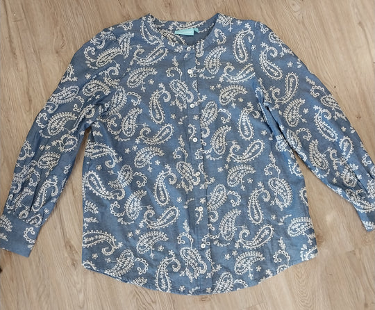 Blue Illusion  Paisley Shirt Size L