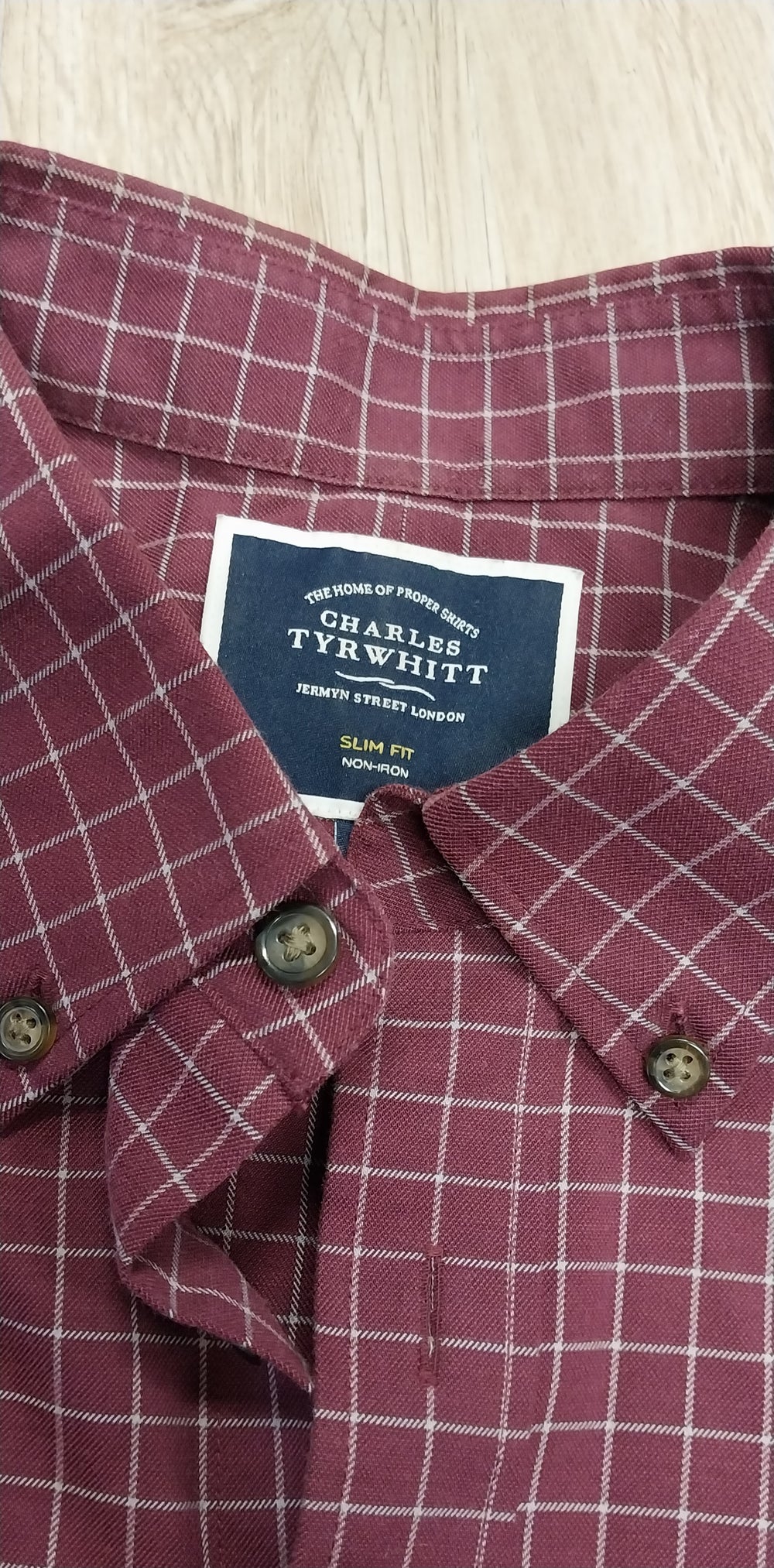 Charles Tyrwhitt Men's  L/S Shirt Size M