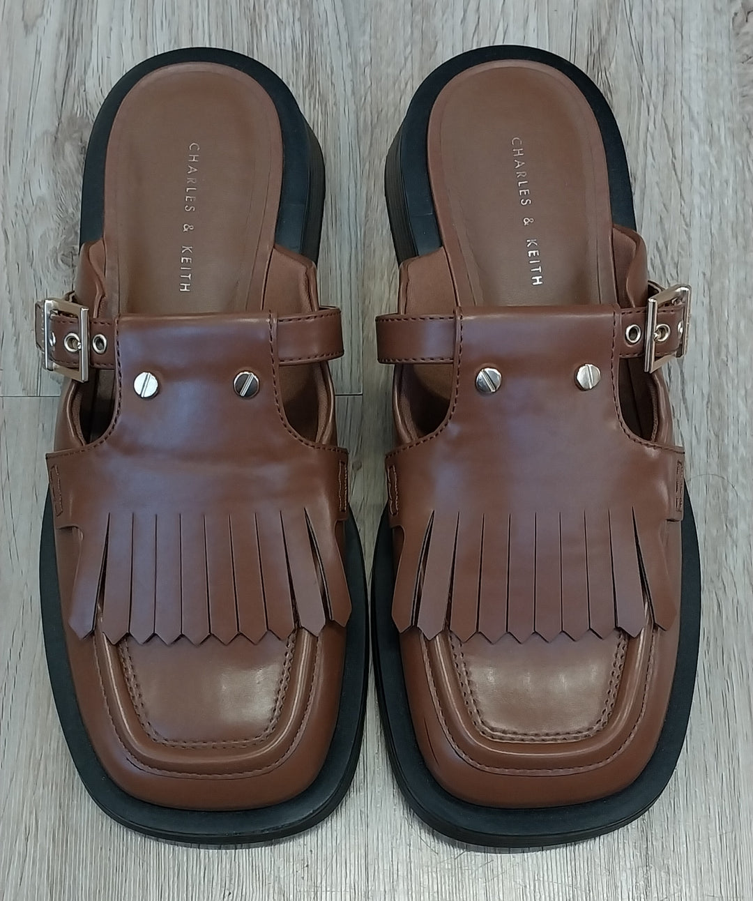 Charles & Keith Mules Size 37