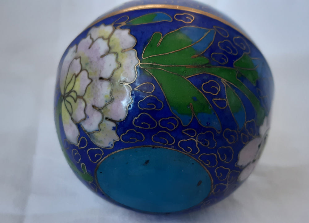Cloisonne' Apple shaped trinket box