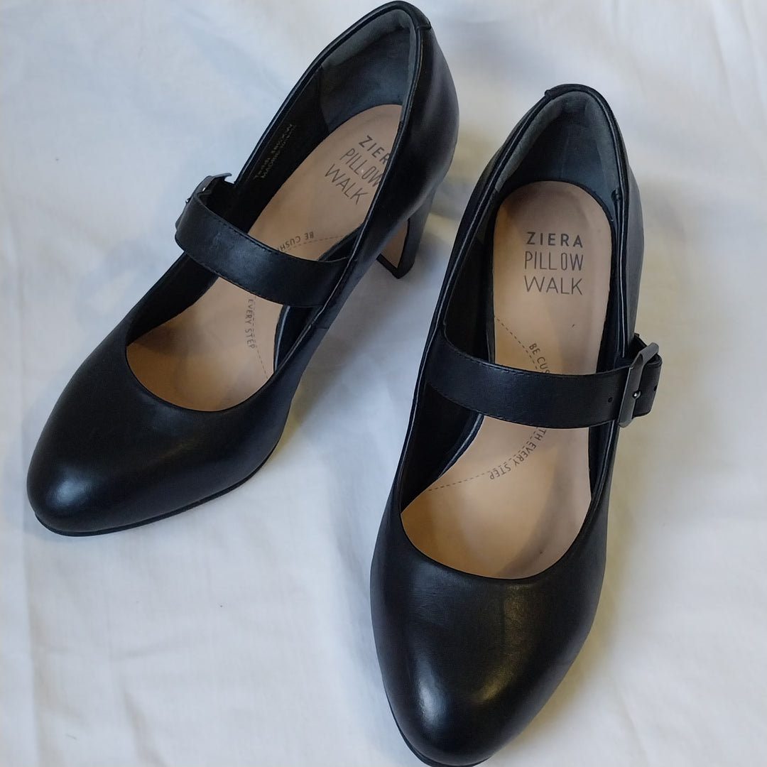 Ziera Mary Jane Heels Black Leather Size 38.5 XW As New