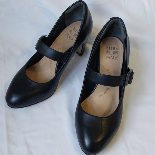 Ziera Mary Jane Heels Black Leather Size 38.5 XW As New