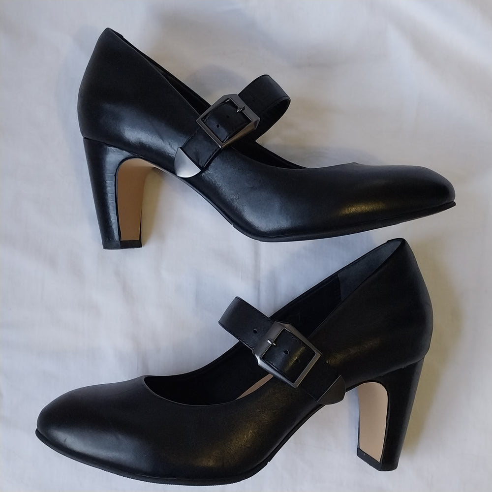 Ziera Mary Jane Heels Black Leather Size 38.5 XW As New