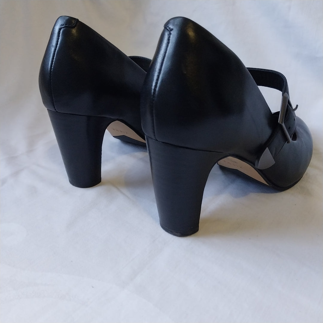 Ziera Mary Jane Heels Black Leather Size 38.5 XW As New