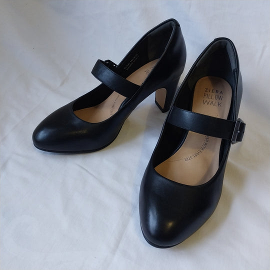 Ziera Mary Jane Heels Black Leather Size 38.5 XW As New