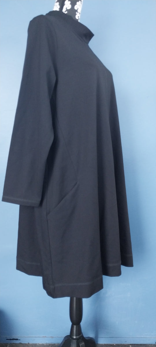 Virtuelle A Line Long Top Size S Black