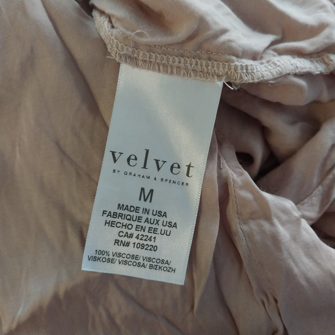 Velvet by Graham&Spencer Satin Viscose Long Sleeve Top size M Blush