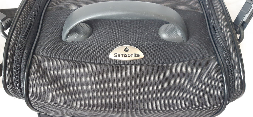 Samsonite small travel bag
