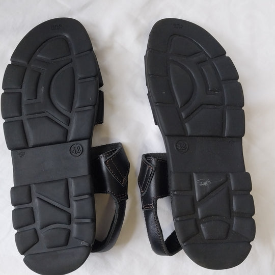McKinlays Leather Sandals Size 42 Black
