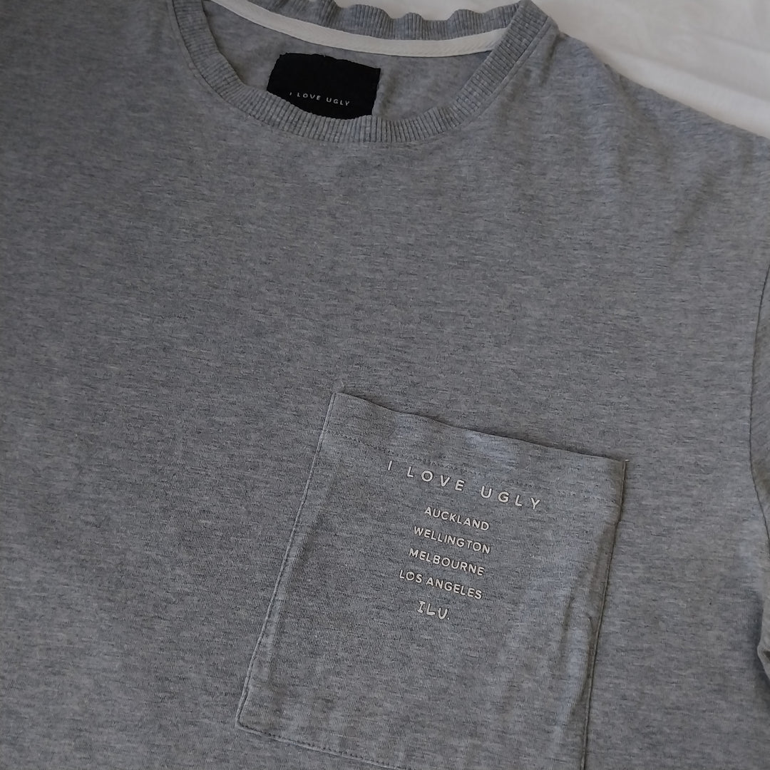 I Love Ugly Tee Shirt Gry Size S