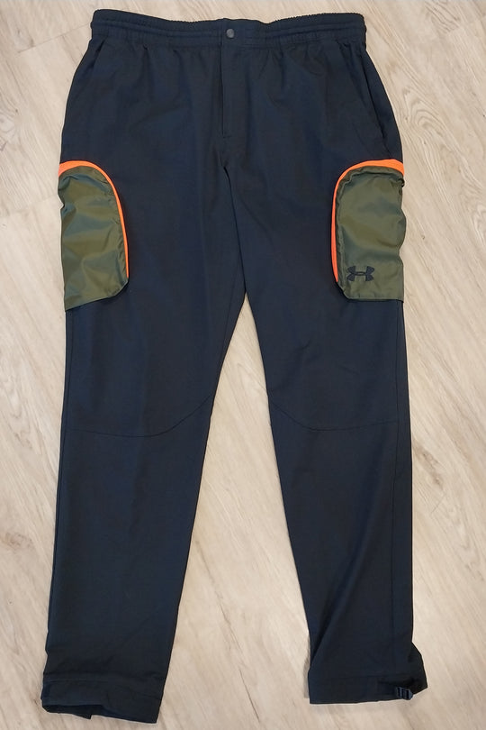 Under Armour Men's Long Pants Size XL