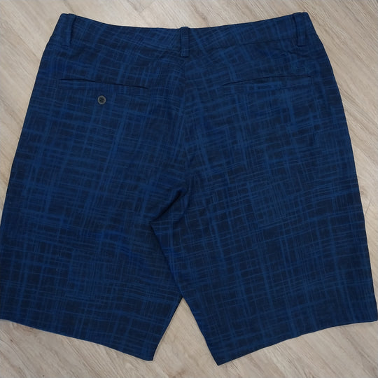 Under Armour Mens size 38/96 Shorts
