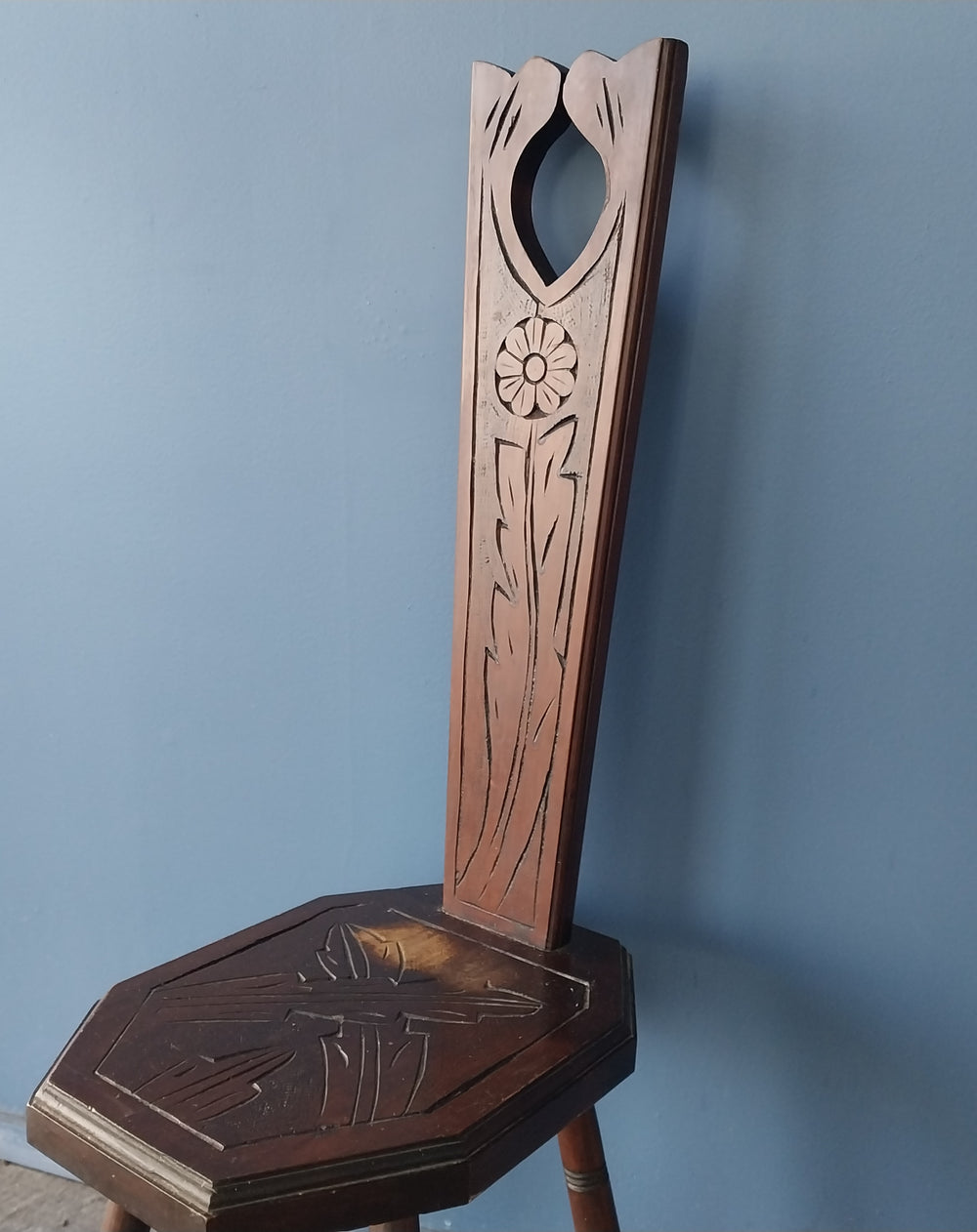 Antique Spinning Chair