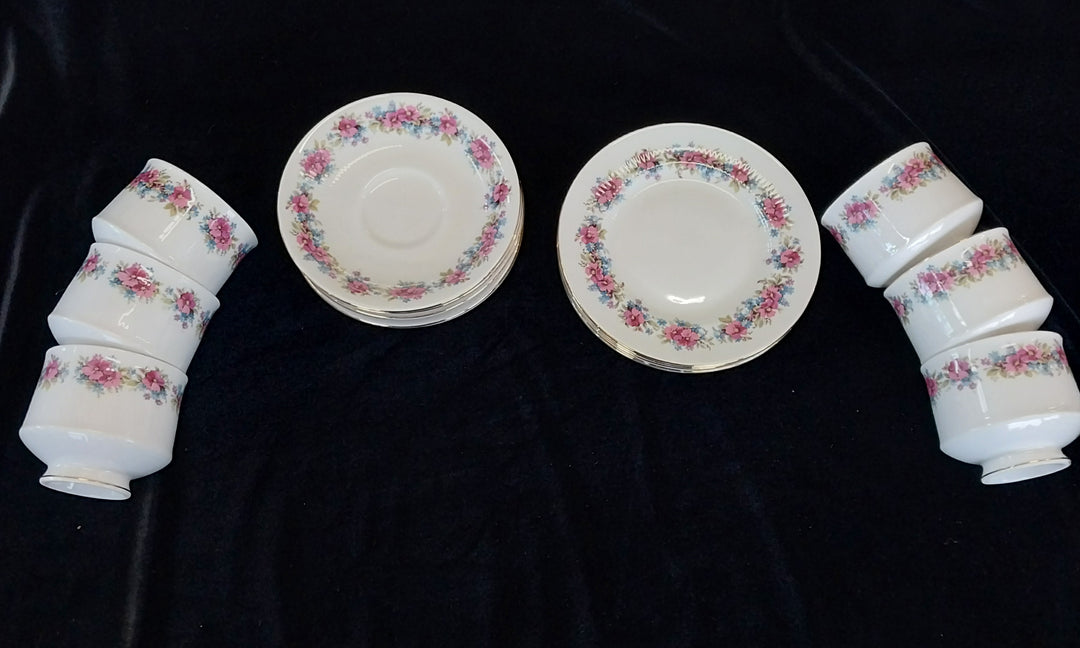 Vintage Royal Standard Fine Bone China Tea Set for 5 in  Masquerade Pattern