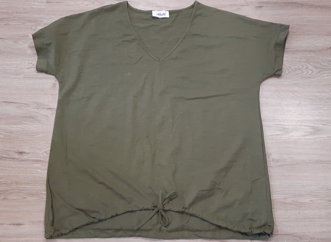Alaska Tees green pull tie top size size 18