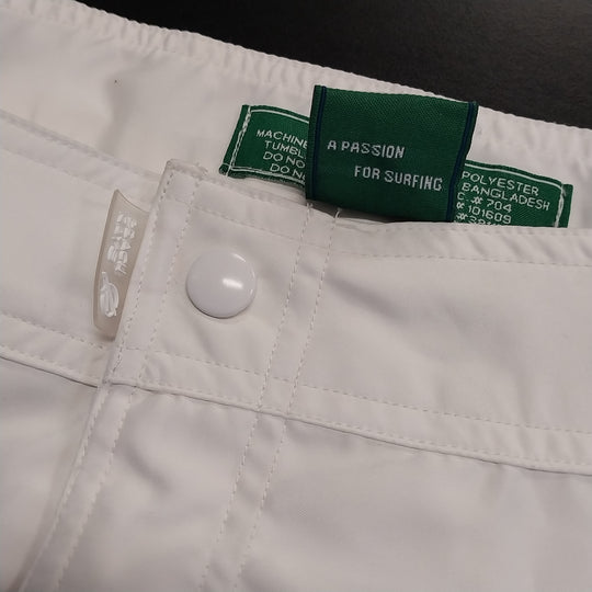 Beach Rays White Shorts size 8/10