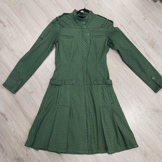 Skunk Funk Zip/Dome Front Dress size 10/8