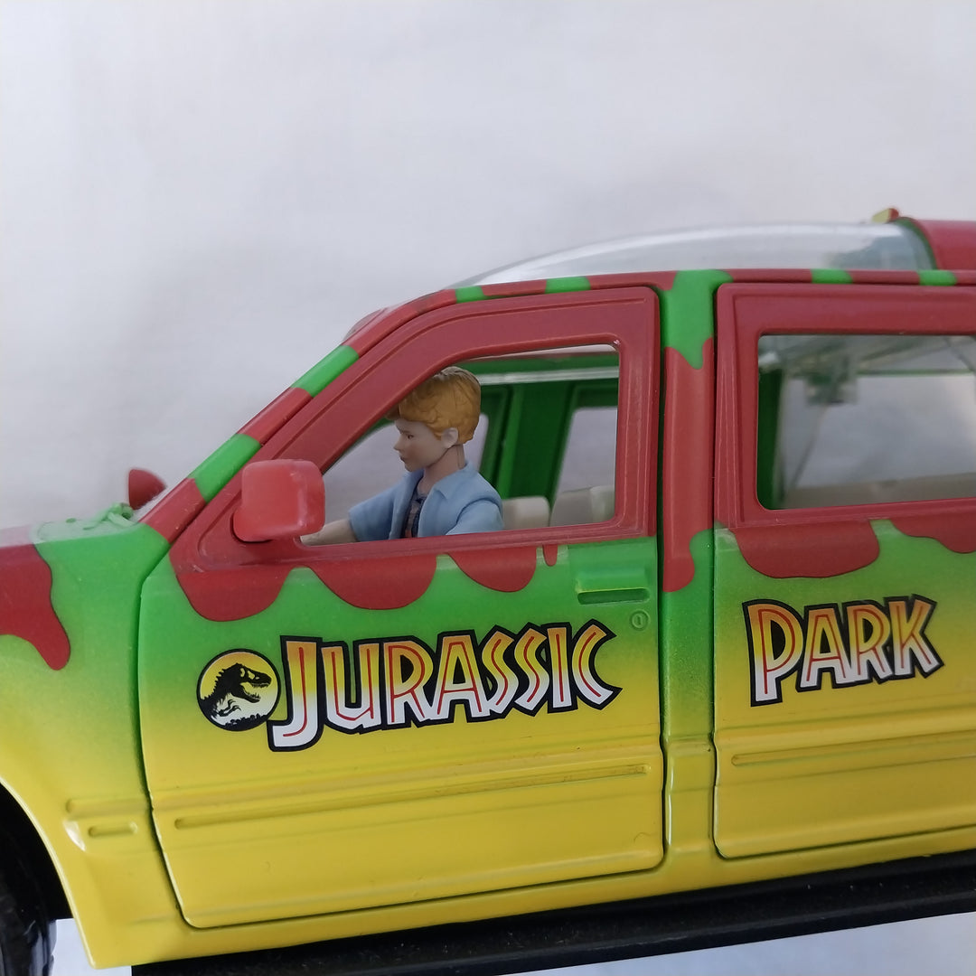 Jurassic World Legacy Collection 1993 Ford Explorer 2020 Mattel