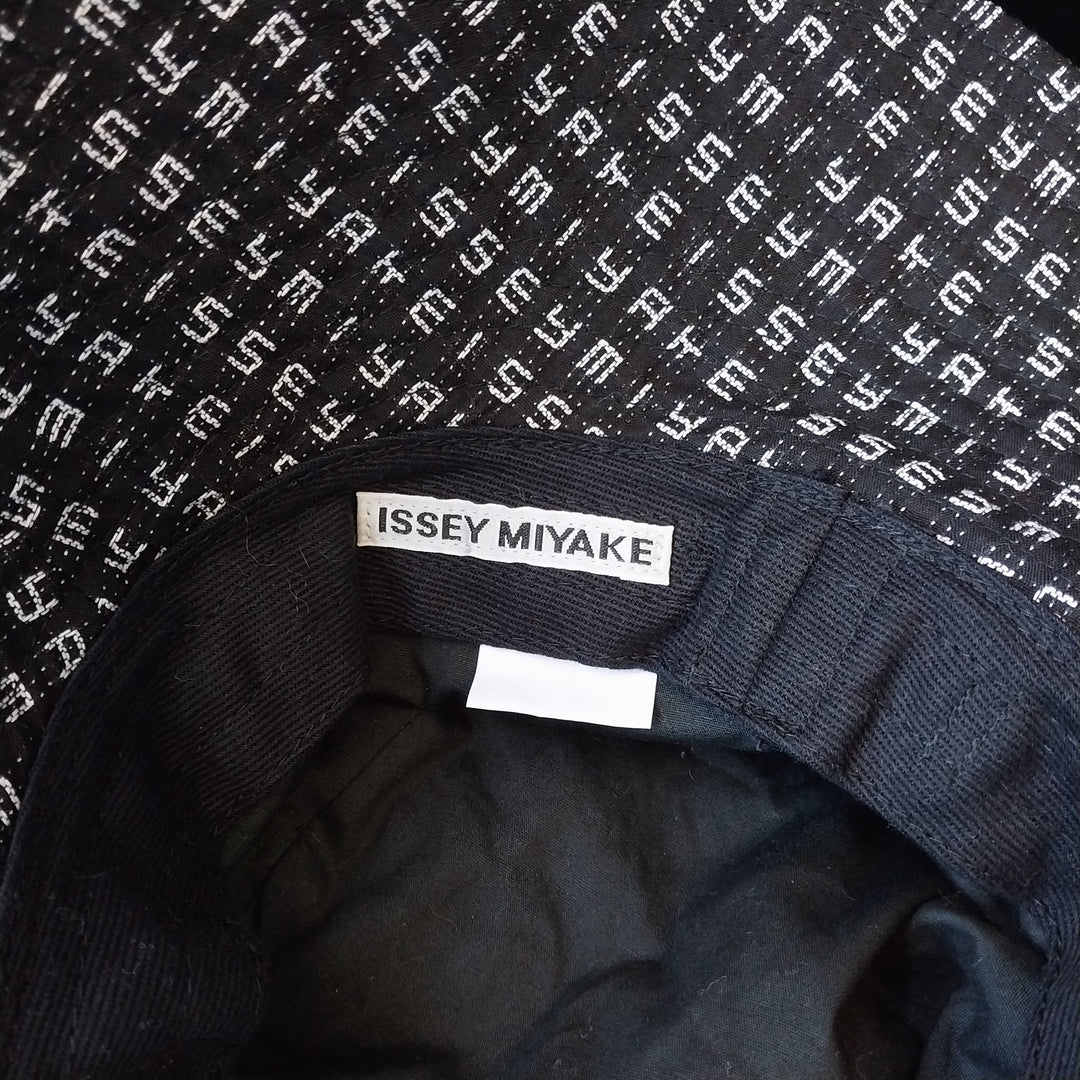 Issey Miyake Cross Word Hat made In Japan