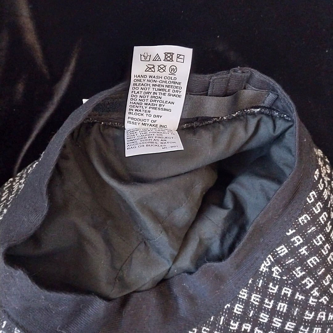Issey Miyake Cross Word Hat made In Japan