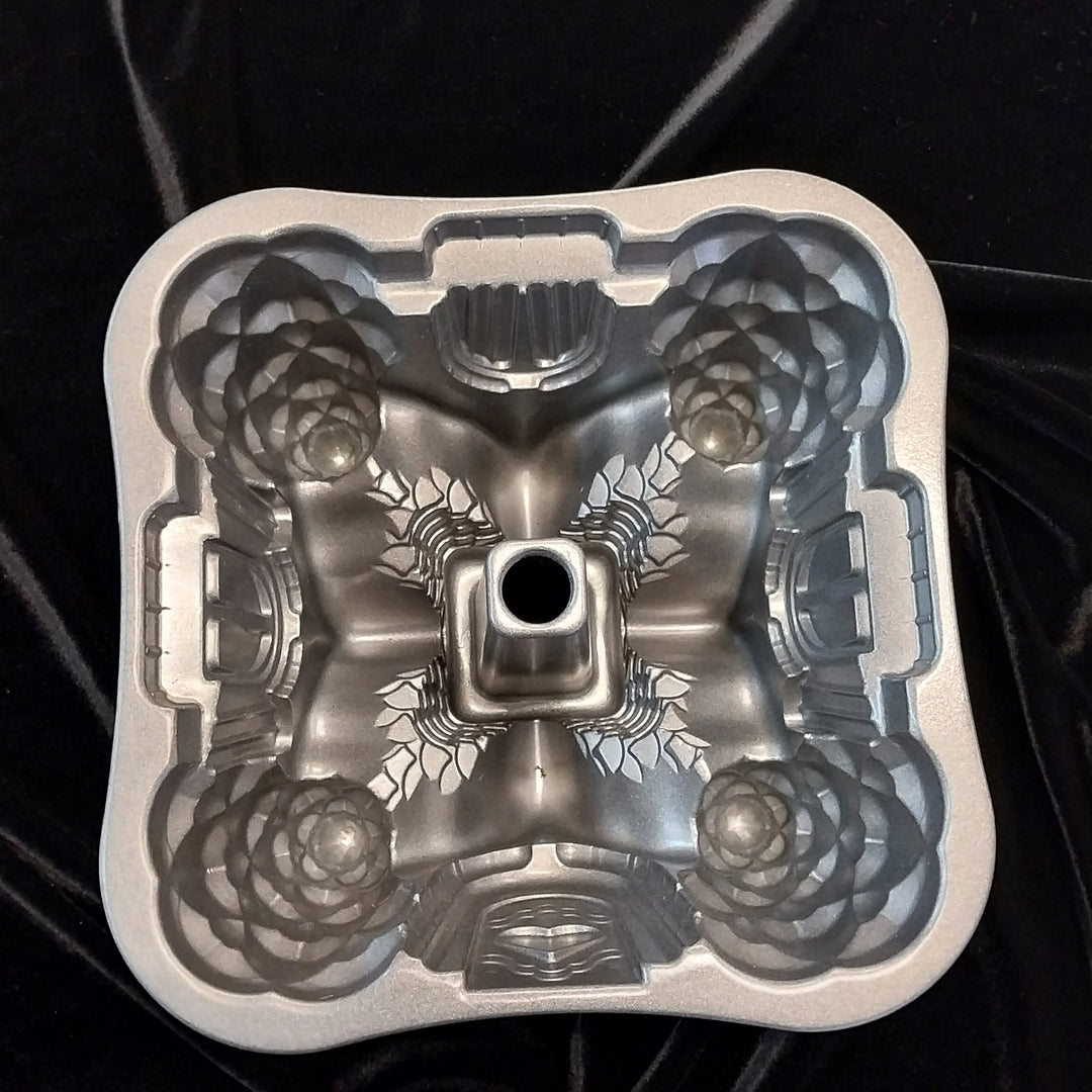 Nordicware Fairytale Cottage Bundt Pan 10 cup