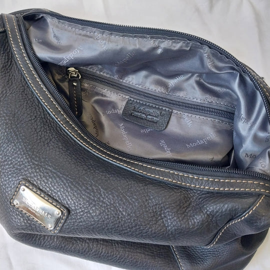 Modapelle Italian Leather Handbag Black Pebbled Leather As New Condition