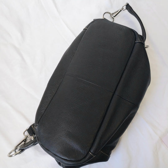 Modapelle Italian Leather Handbag Black Pebbled Leather As New Condition