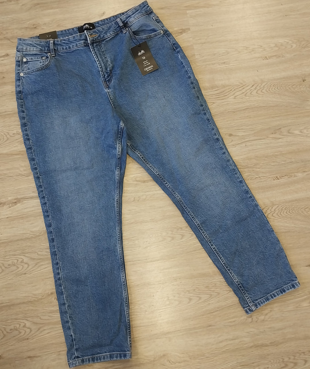 Dottie Gemma Girlfriend Jeans Size 16 BNWT