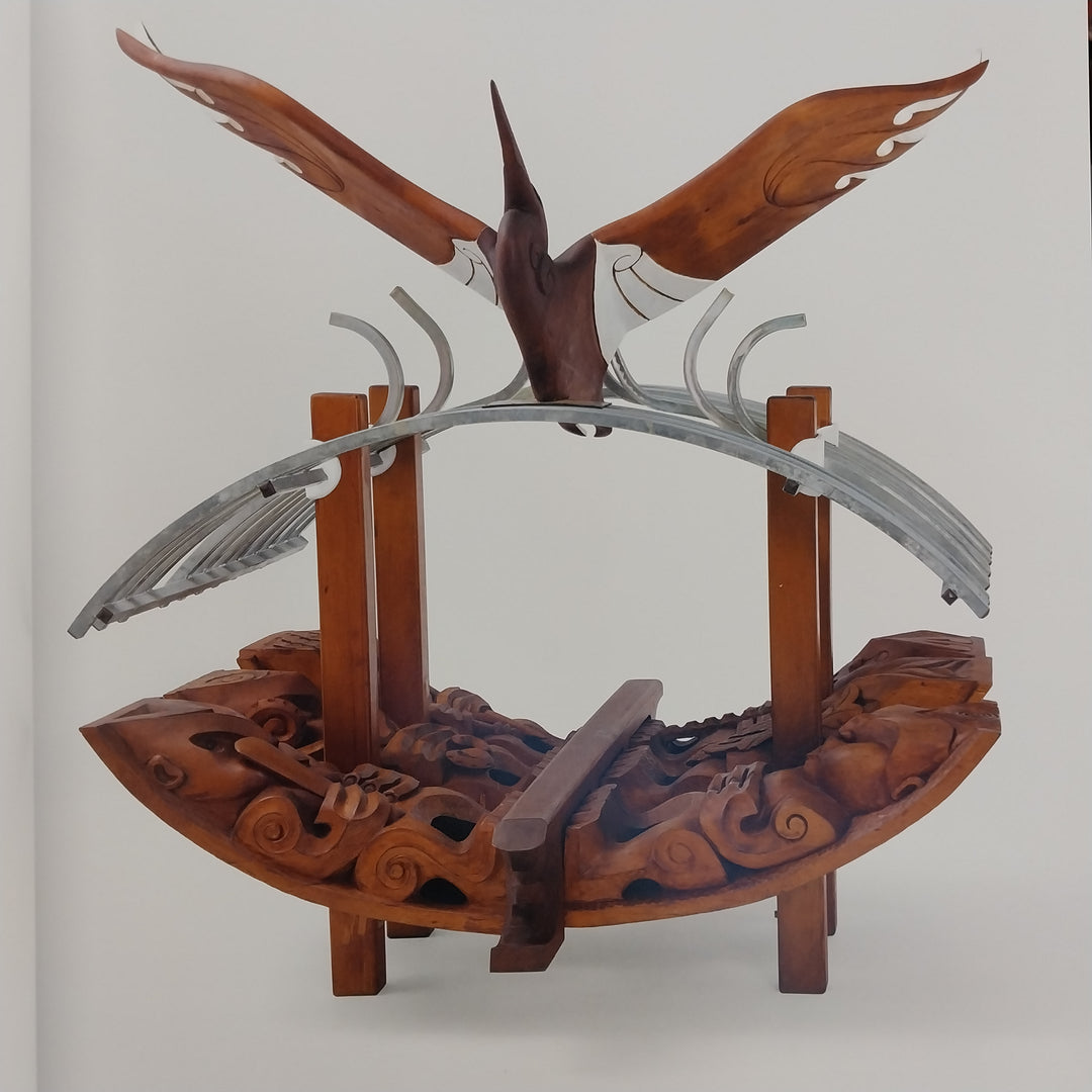 Toi Tu Toi Ora Contemporary Maori Art Book  Edited by Nigel Borell New Zealand