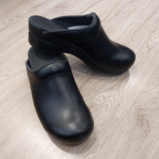 Sanita the original Danish Clogs size 41