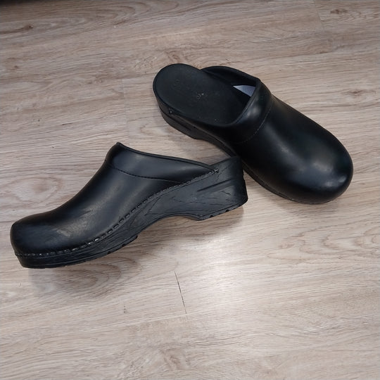 Sanita the original Danish Clogs size 41