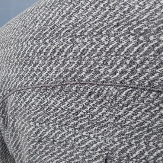 lululemon Womens Long Sleeve 1/2 zip Top size 12 Grey/White