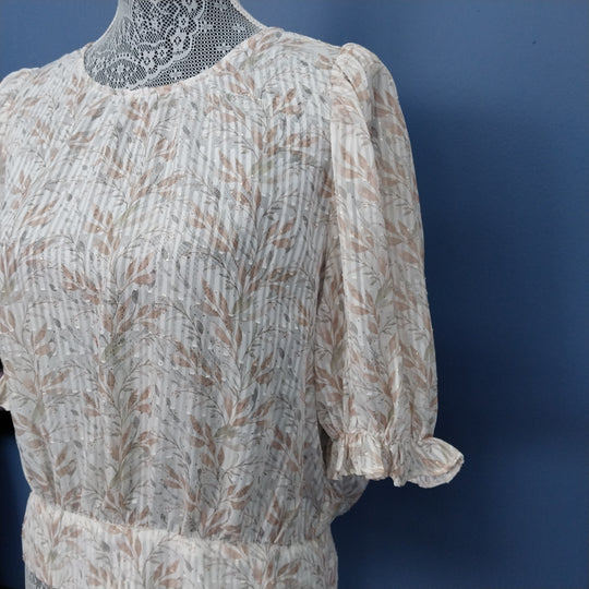 Ivy & Jack Top size 10/M Designed in NZ