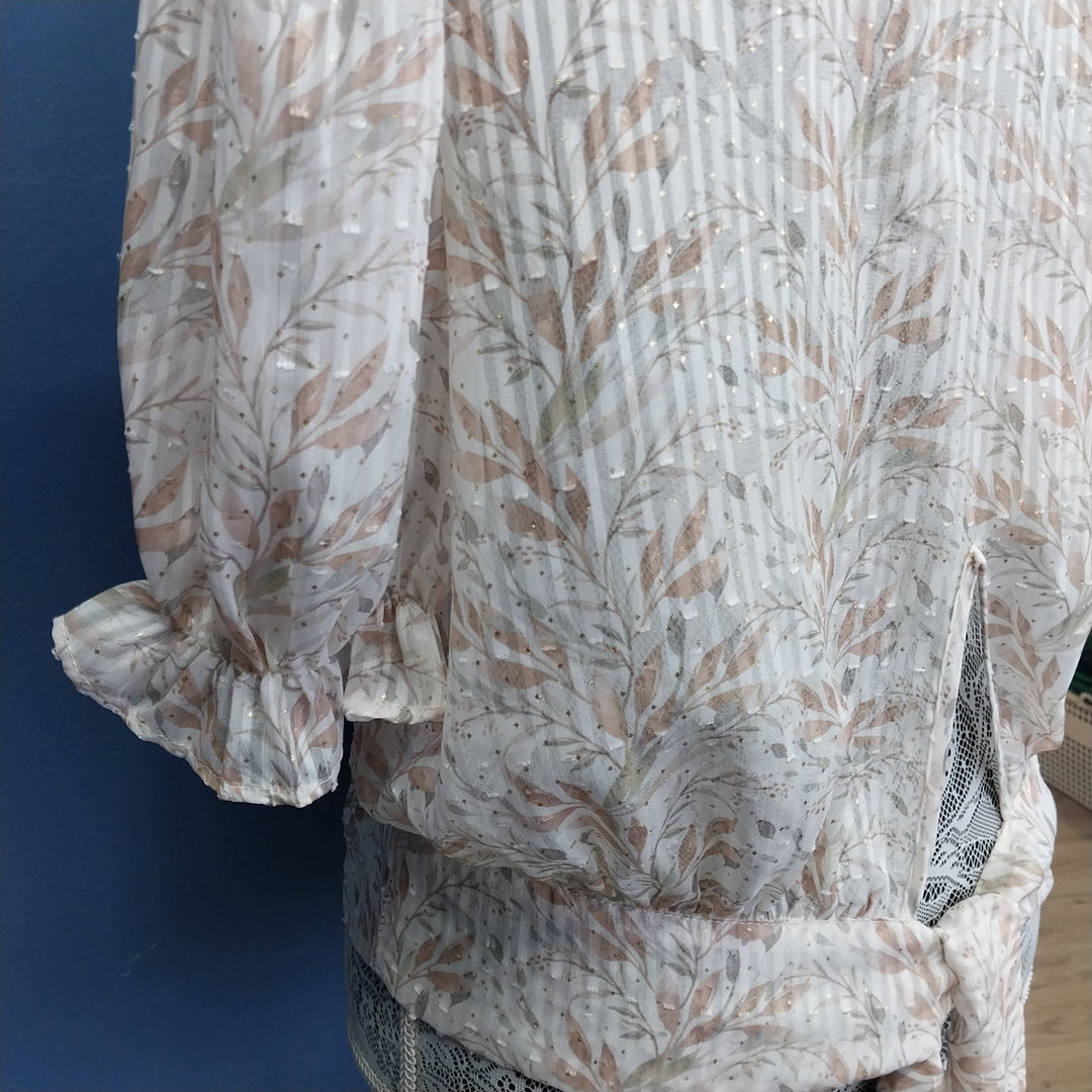 Ivy & Jack Top size 10/M Designed in NZ