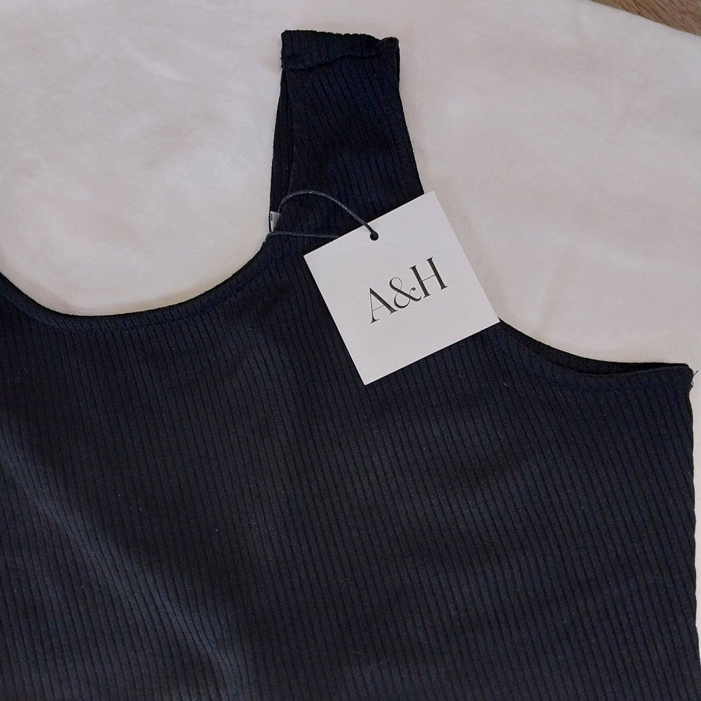 Atmos & Here Twist back Bodysuit Size 14 BNWT