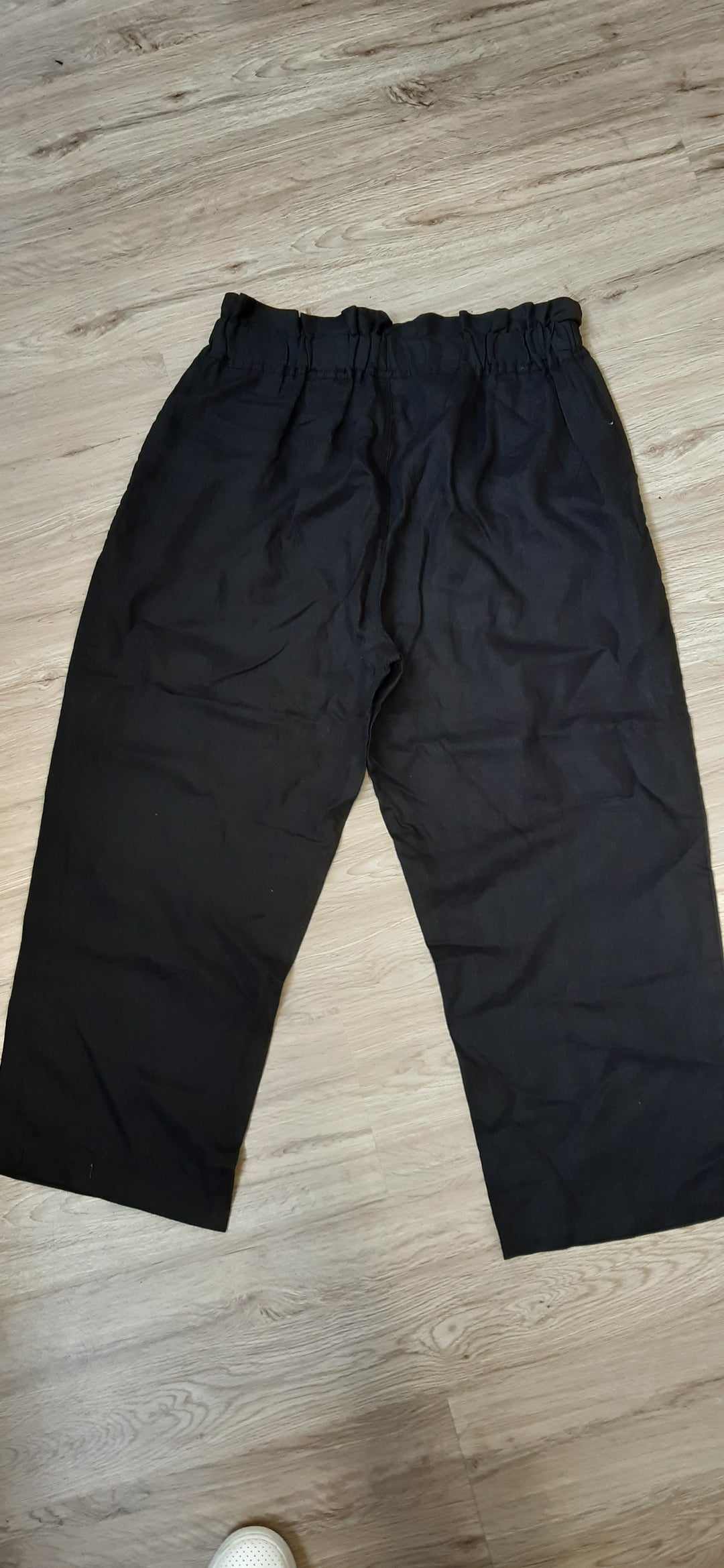 Seed black 100% Linen elastac waist size 16 wide leg pants