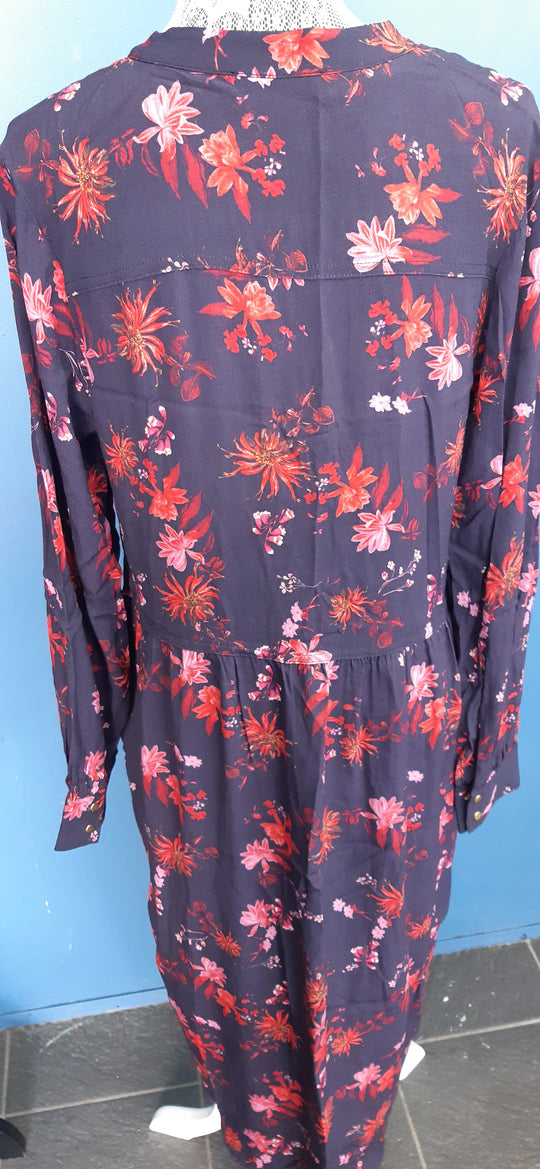 Chalk boho maxi Dress size 10 with pockets