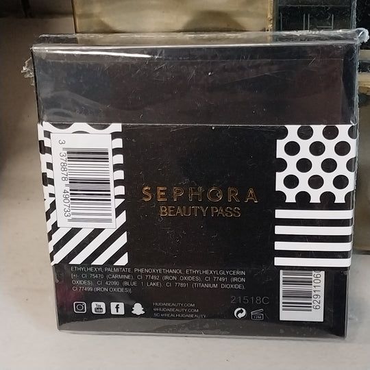 Sephora- Huda Beauty, Coral Obsessions Eyeshadow Palette- BNIB