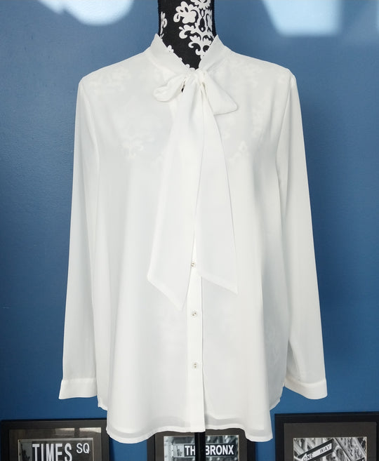 ATMOS & HERE Women's long sleeve front tie blouse Size 14 white