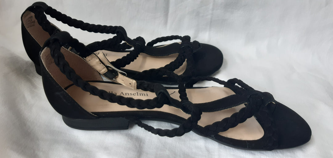Isabella Anselmi black leather sandals size 6 (37)