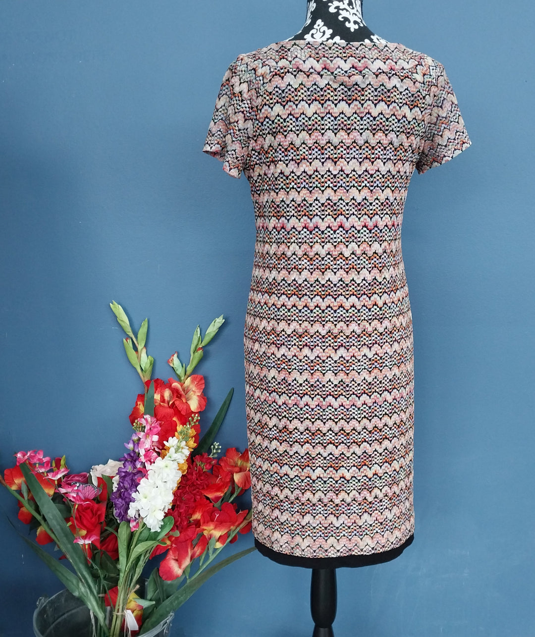 Mardee By Ann Mardell- New Zealand - Dress- size 12 -Multicoloured