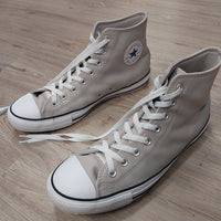 Converse Leather Chuck Taylor All  Stars Unisex  Size 12 Women's  / 10 Men's Stone