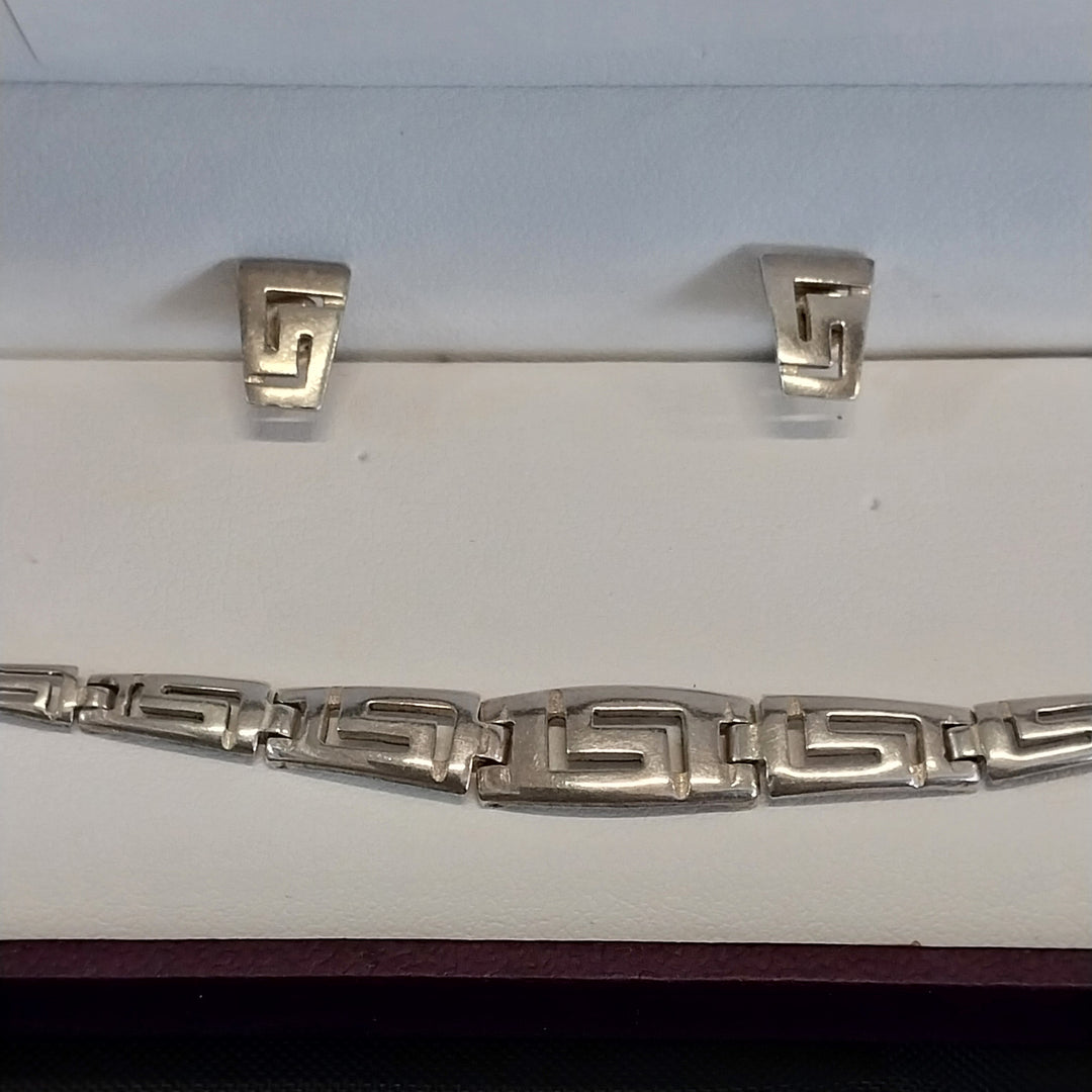 Vintage Sterling Silver 925 Greek Key Bracelet and Earring set