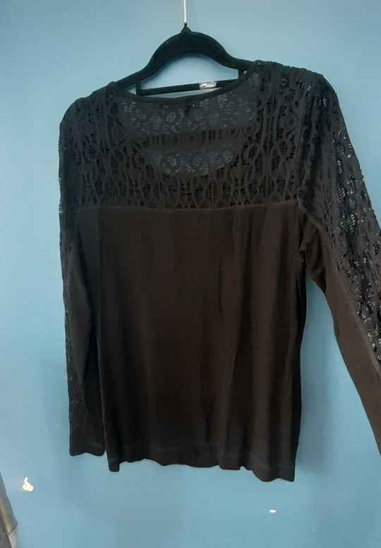 Vertice made in NZ black top with lace at top and sleeves size 14