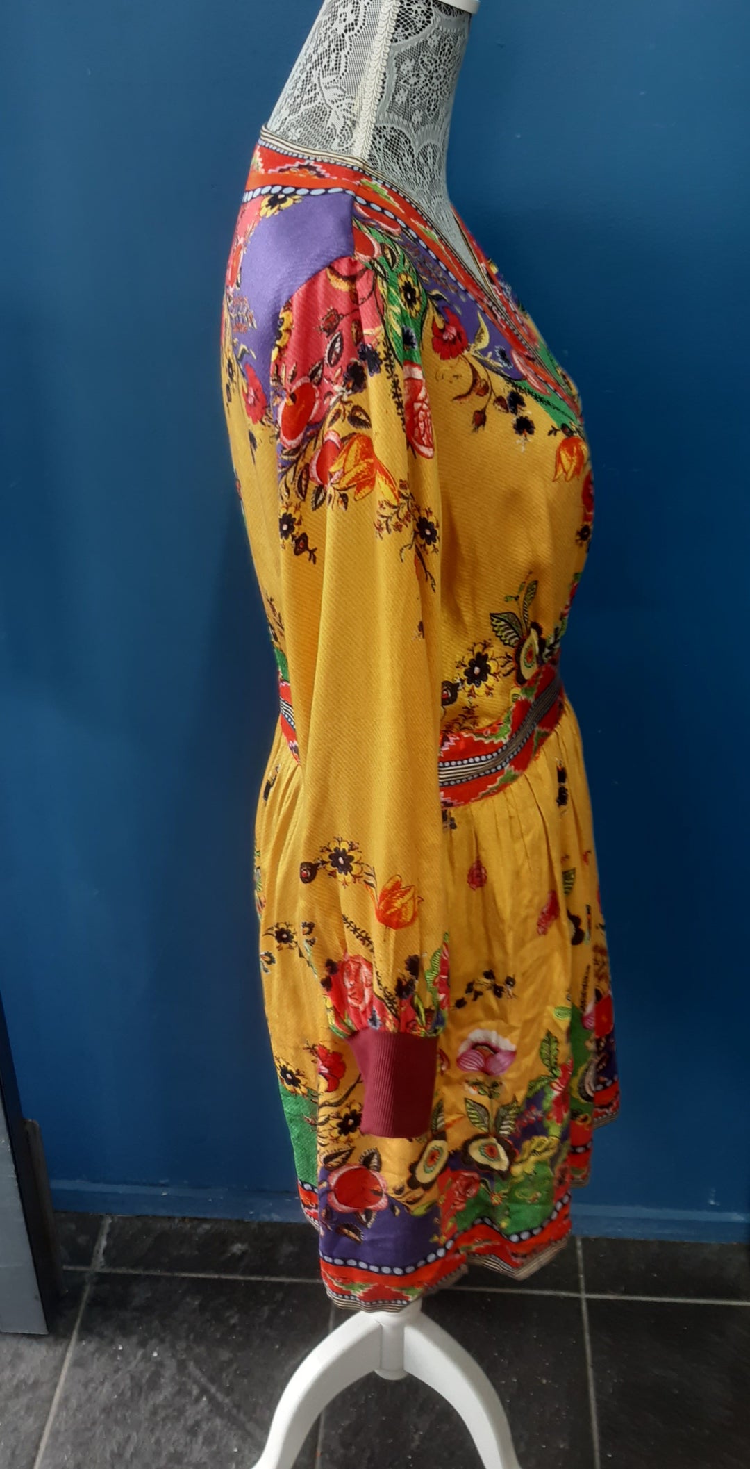 Shaye boho style rap around dress pretty   spring colours size 14