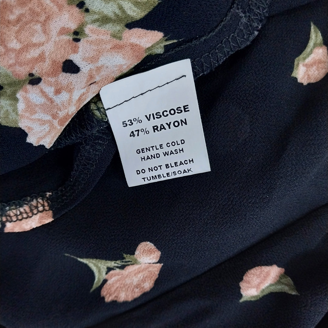 Smith & Western Blouse size M/L Designed and Made In New Zealand