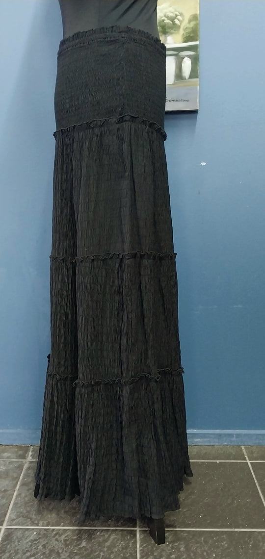 Ivy + Jack  Tiered Long Black Skirt Size 12