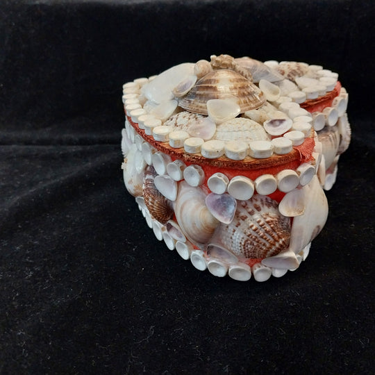 Vintage Sea Shell Heart Shaped Trinket Box Bo Ho Chic